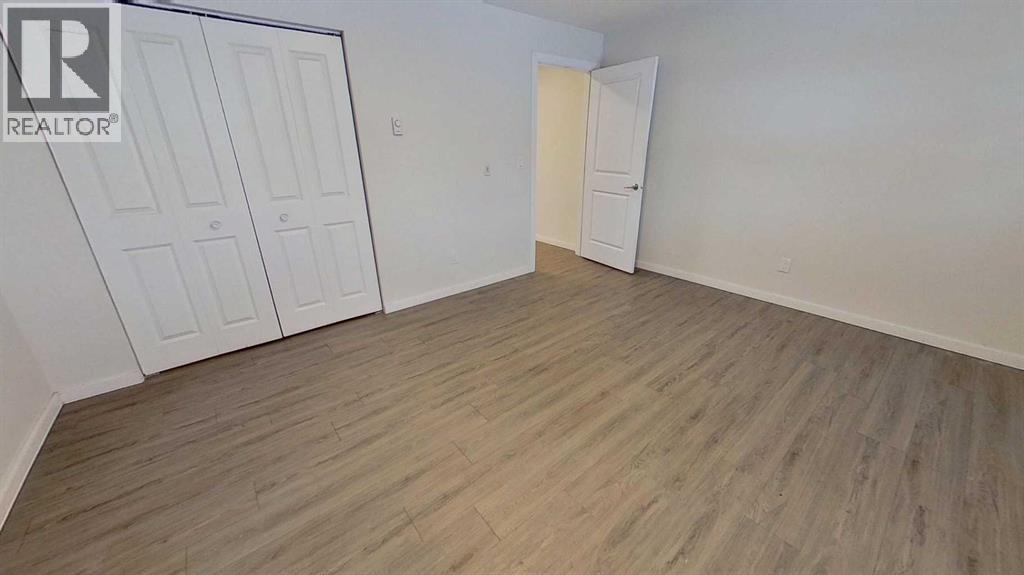 4816 52 Street - 13