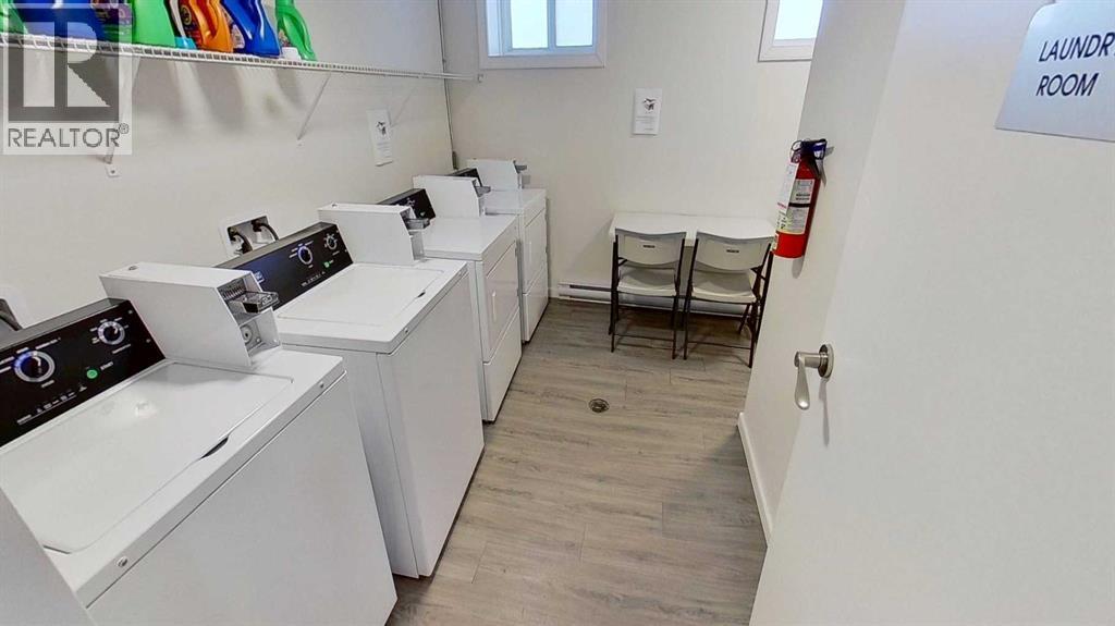 4816 52 Street - 31