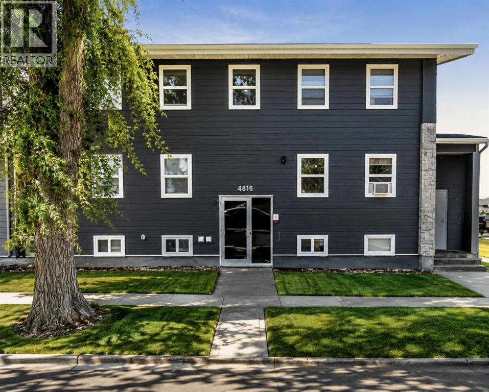 4816 52 Street - 1