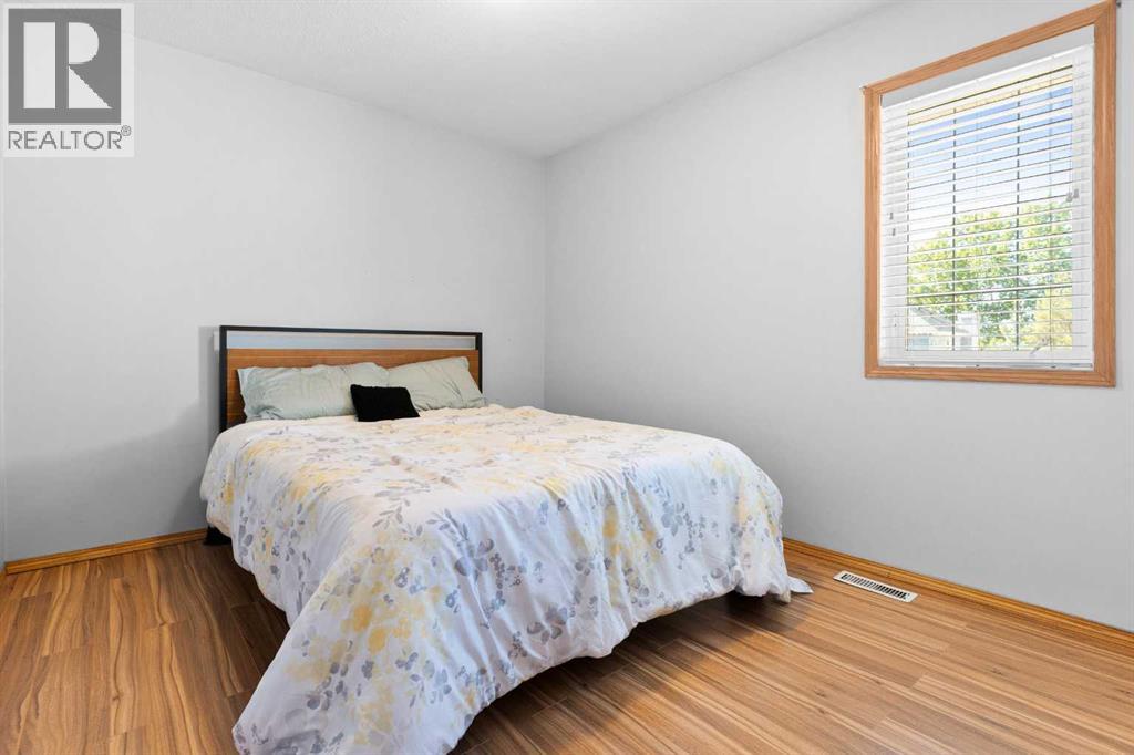150 Balsam Crescent — photo 21