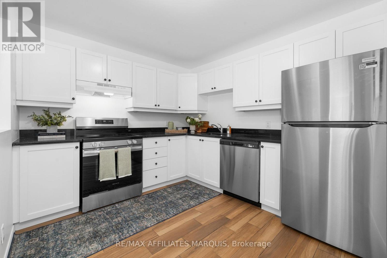 #UNIT #316 40 PEARL STREET - Image 6