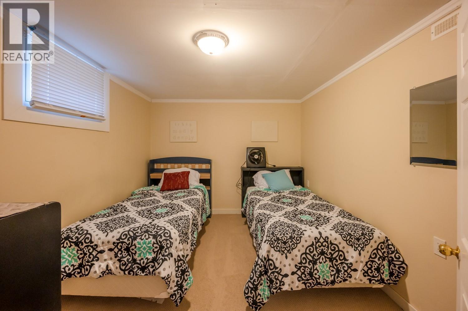 1524 RIDGEDALE Avenue - 25