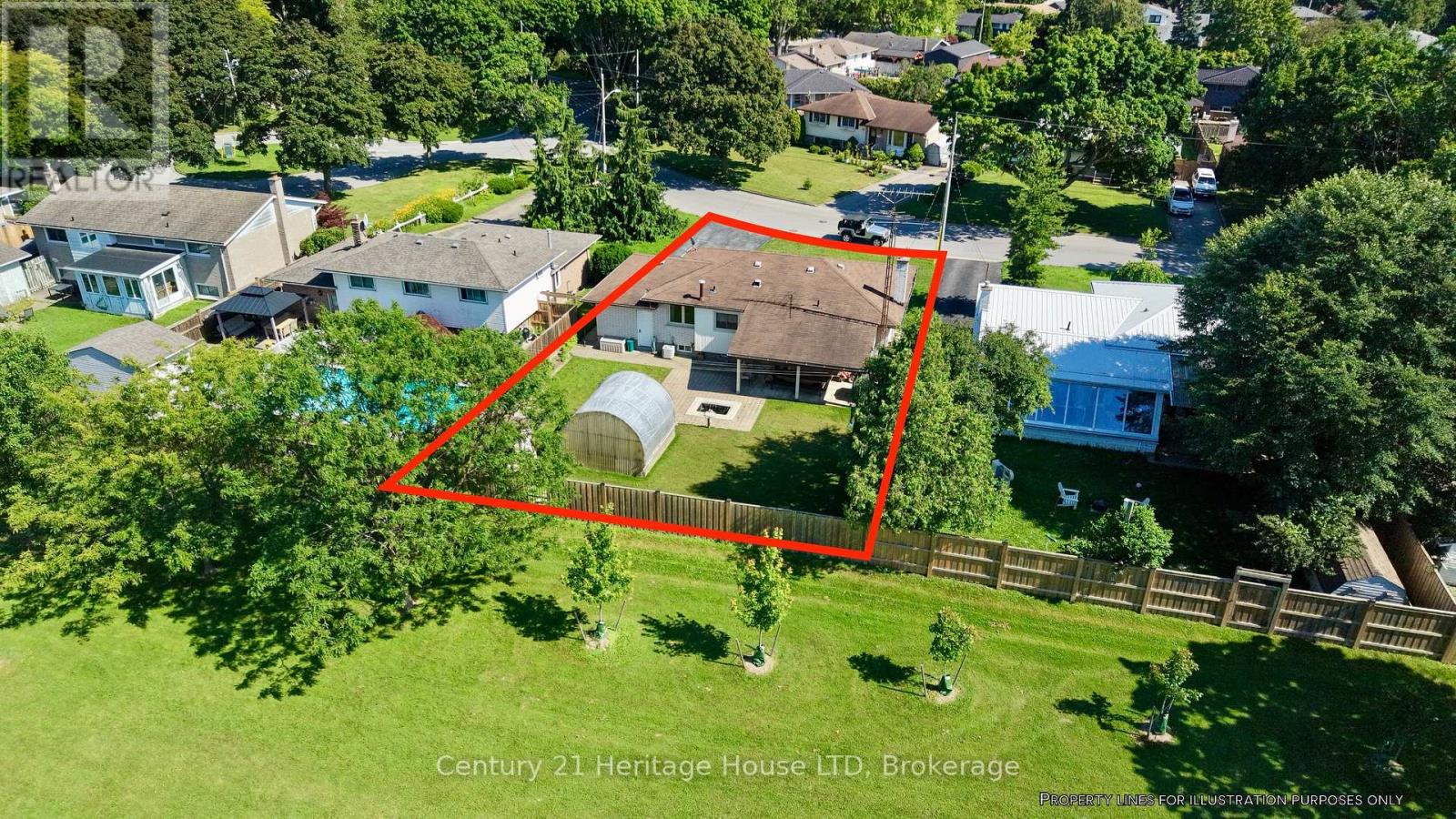 64 CROYDON DRIVE - 36