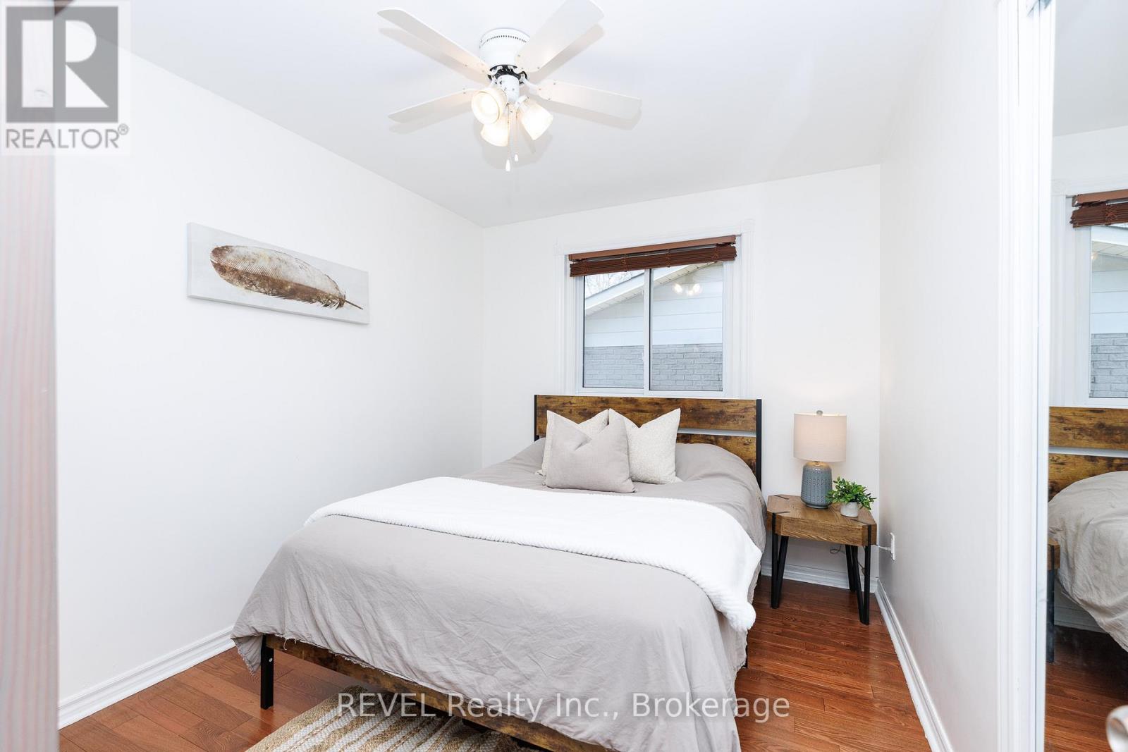 92 ROYAL OAK DRIVE - 17