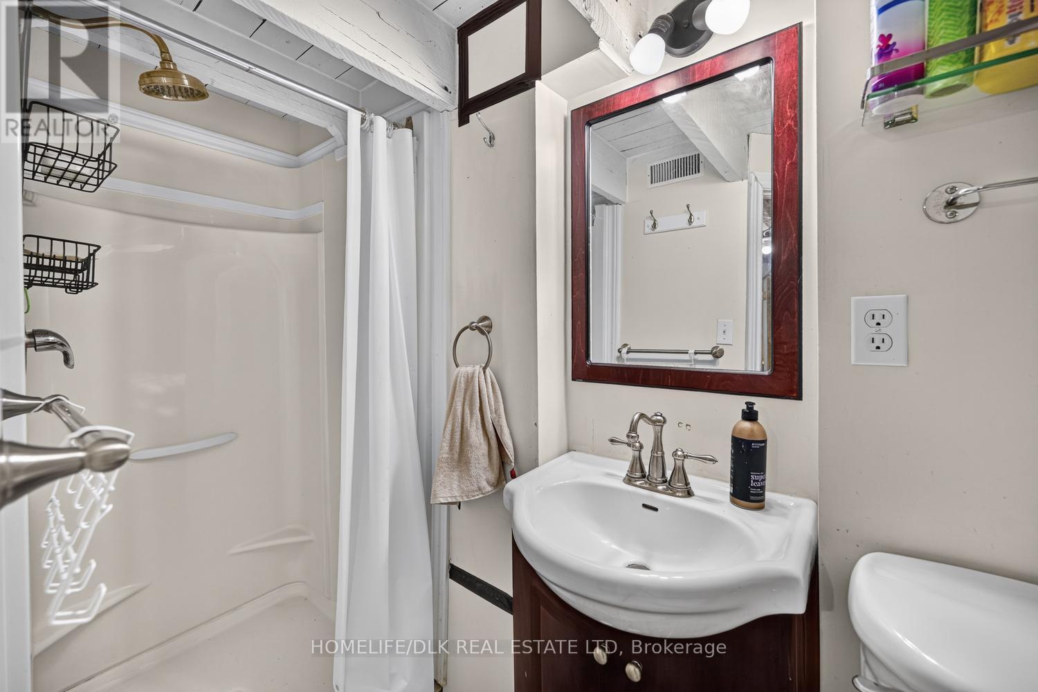 427 EARL STREET - 21