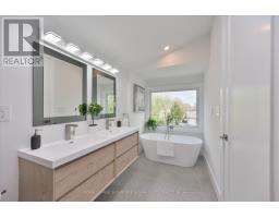 223 Queensdale Avenue, Toronto, ON M4C2B1 Photo 18