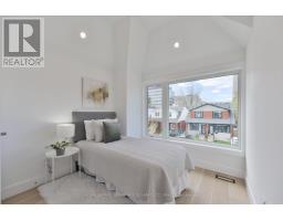 223 Queensdale Avenue, Toronto, ON M4C2B1 Photo 22