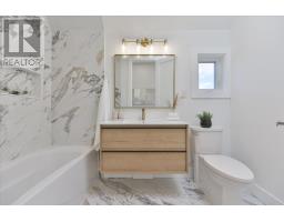 223 Queensdale Avenue, Toronto, ON M4C2B1 Photo 24