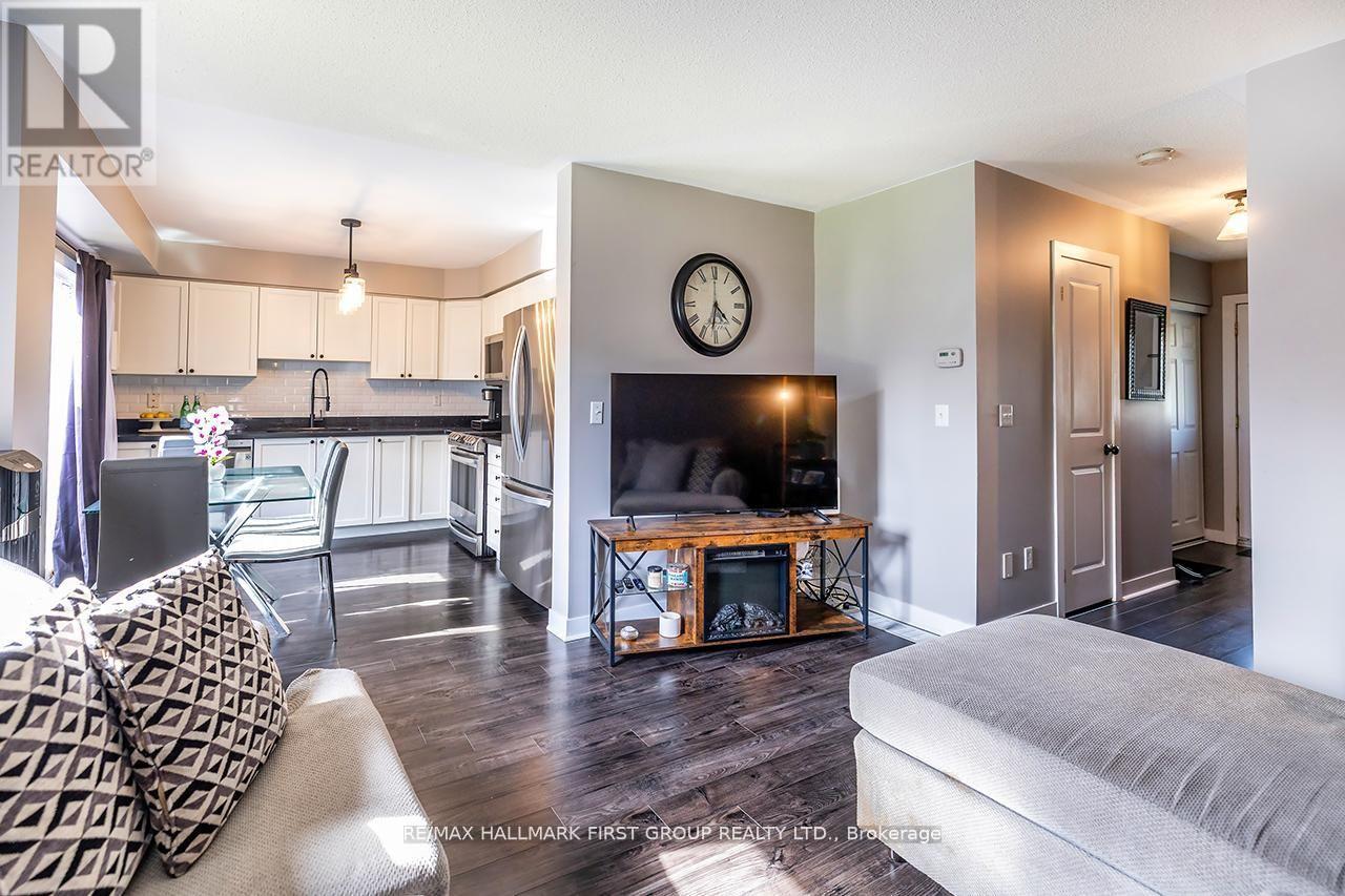 38 ALLWORTH CRESCENT - 11