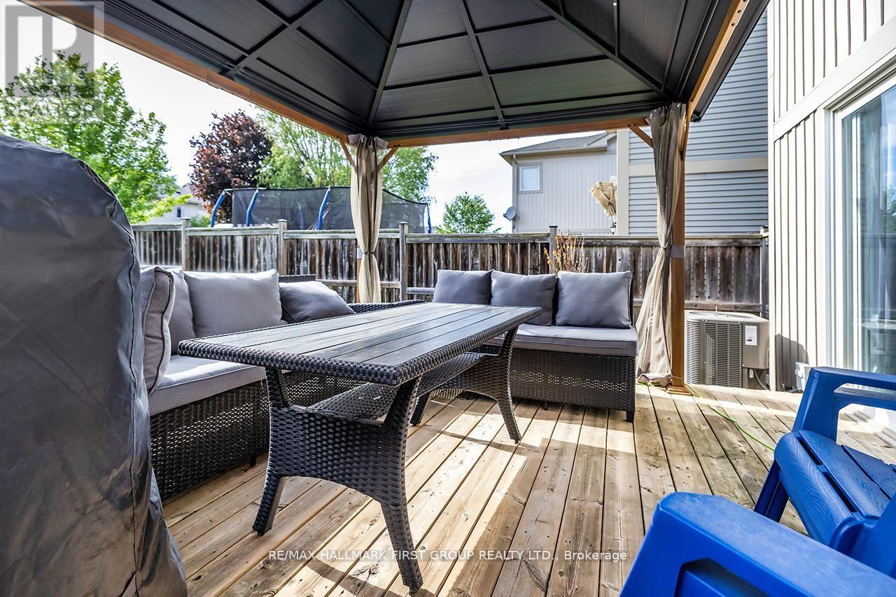 38 ALLWORTH CRESCENT - 21
