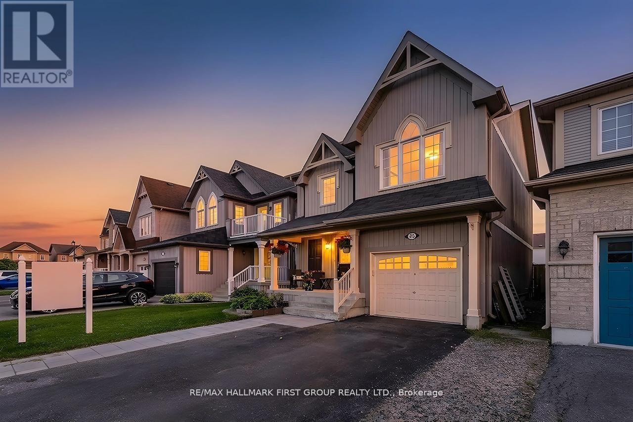 38 ALLWORTH CRESCENT - 25