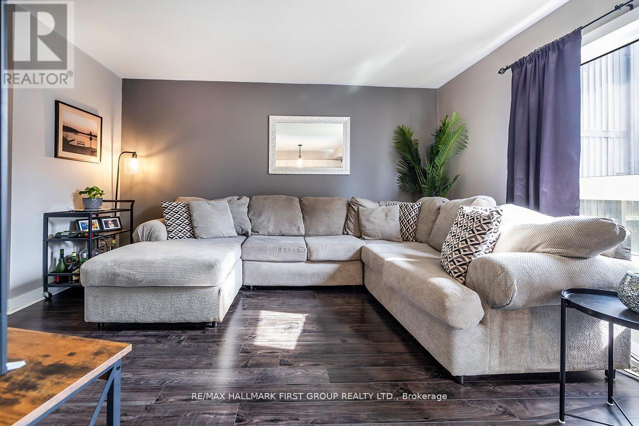 38 ALLWORTH CRESCENT - 8