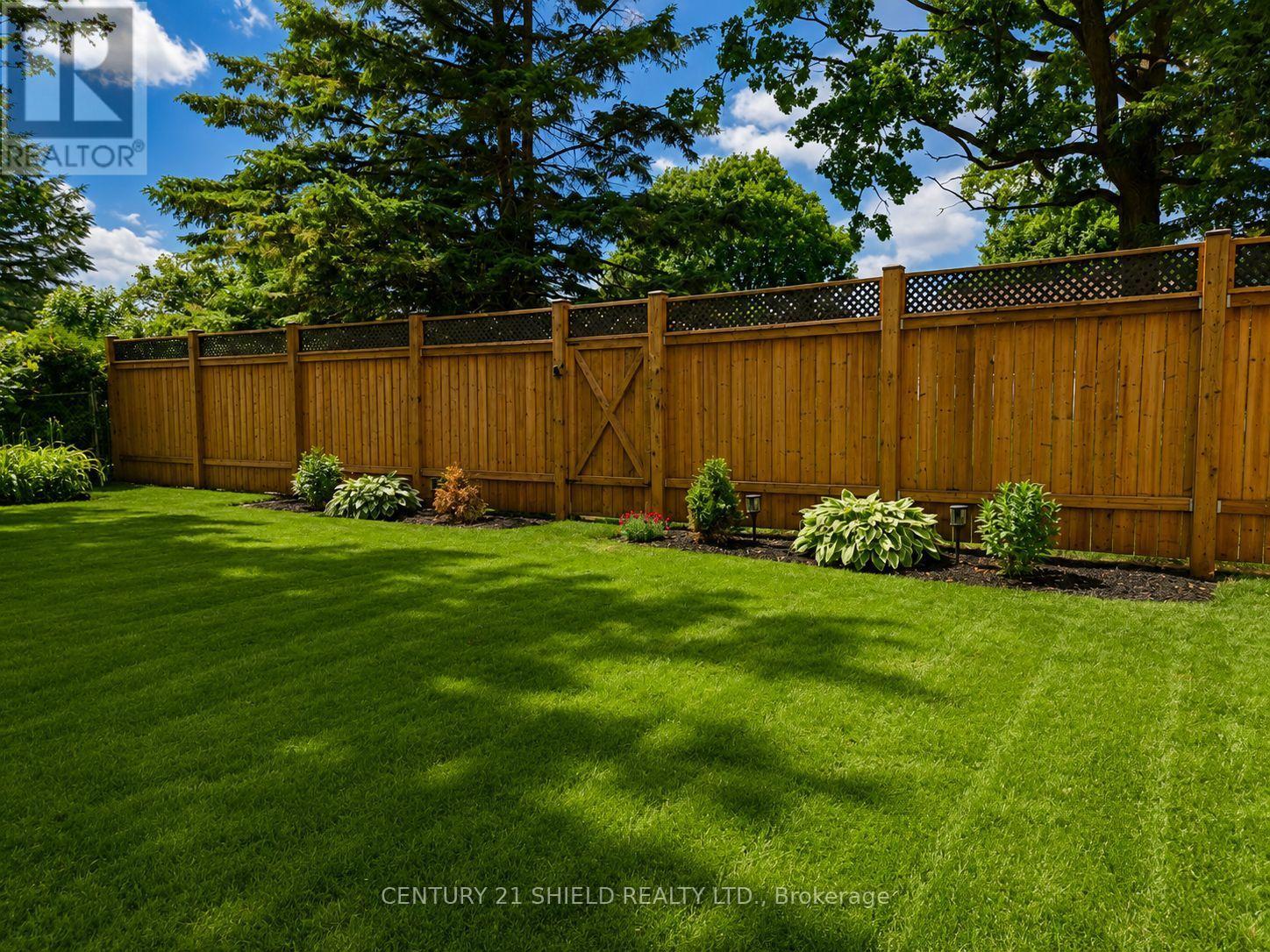 1305 OSBORNE AVENUE - 11