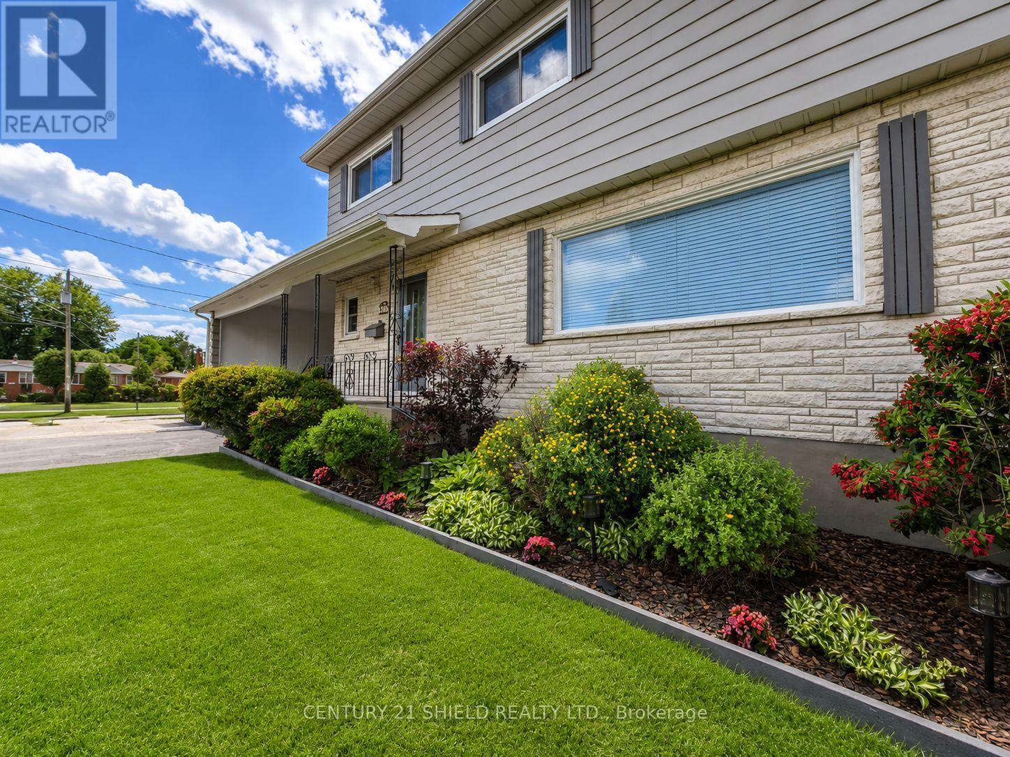 1305 OSBORNE AVENUE - Image 4