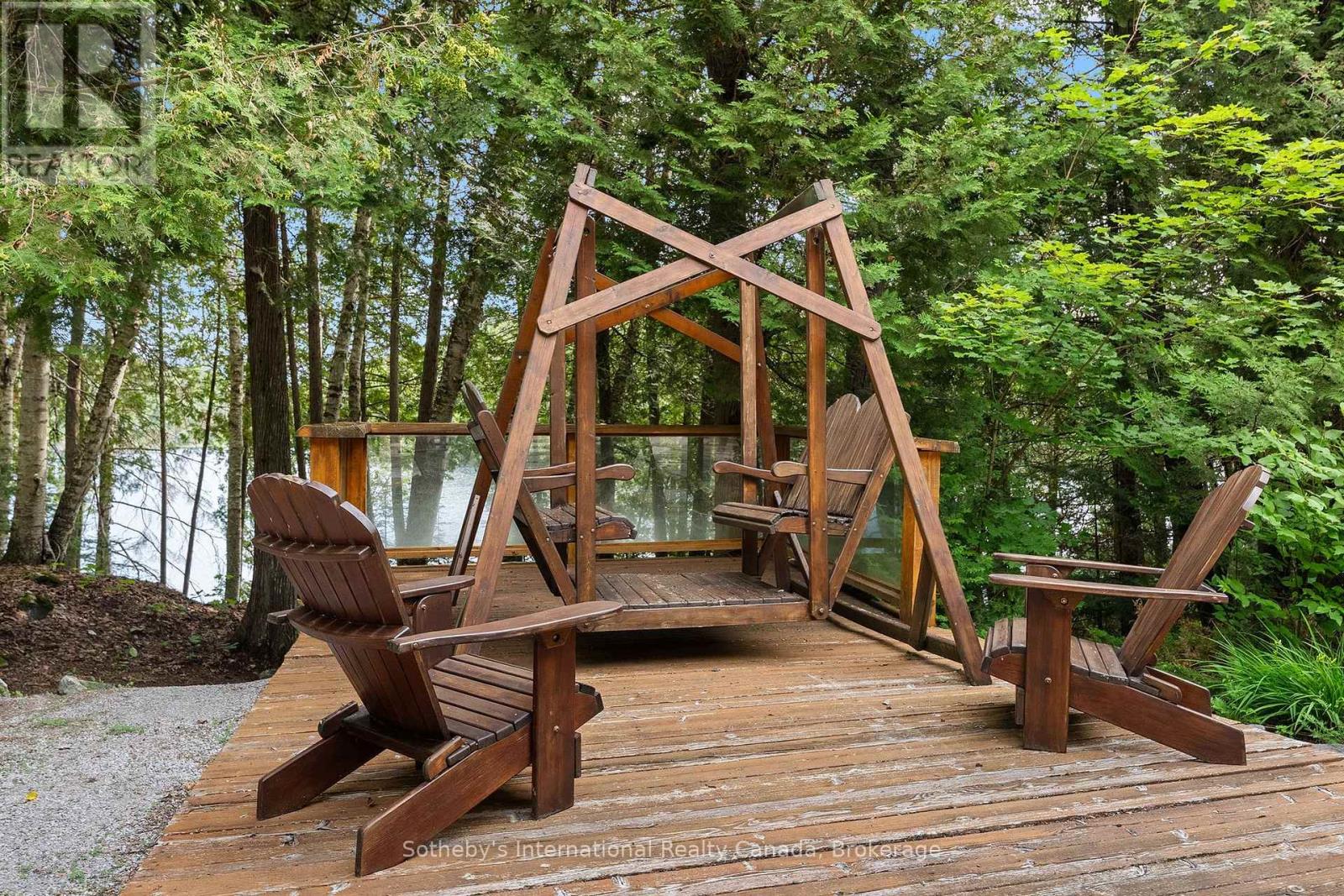 1014 SALMON LAKE ROAD - 34