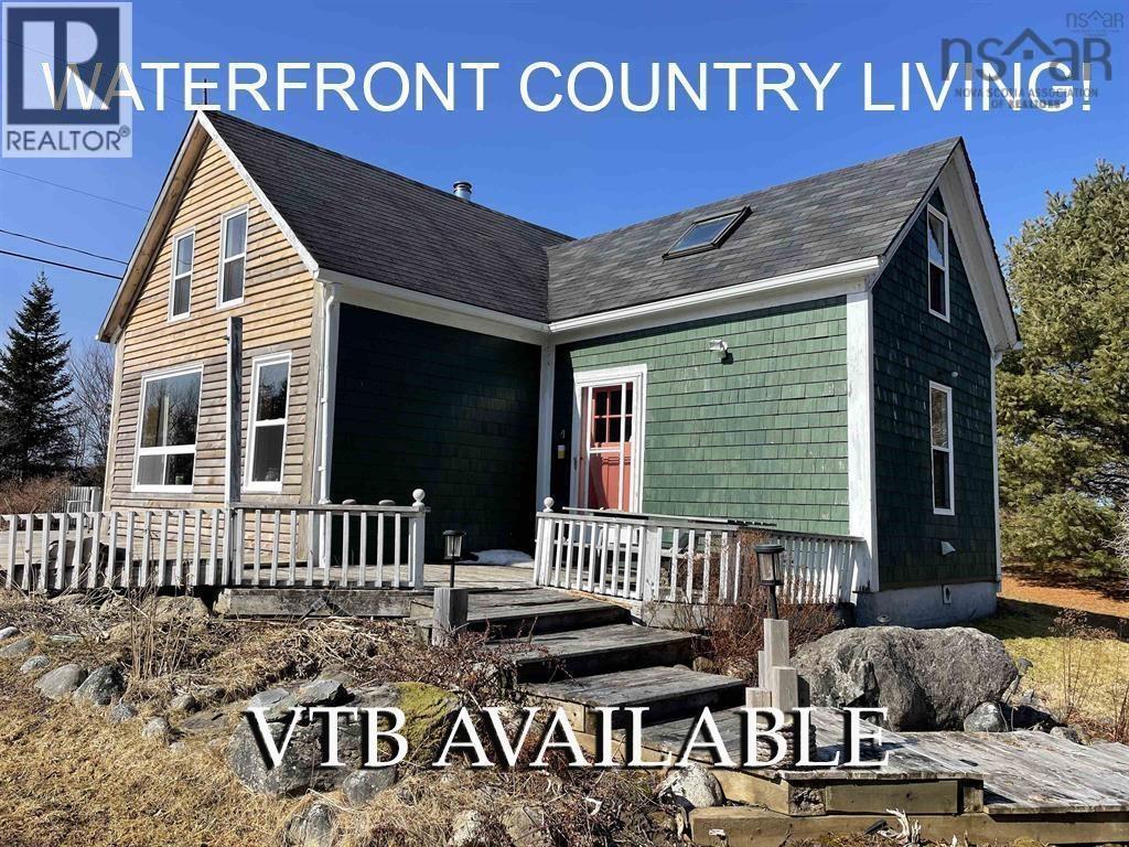 1095 New Harbour Lundy Road - 1
