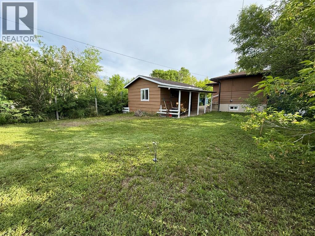 66 2 Avenue E - 26