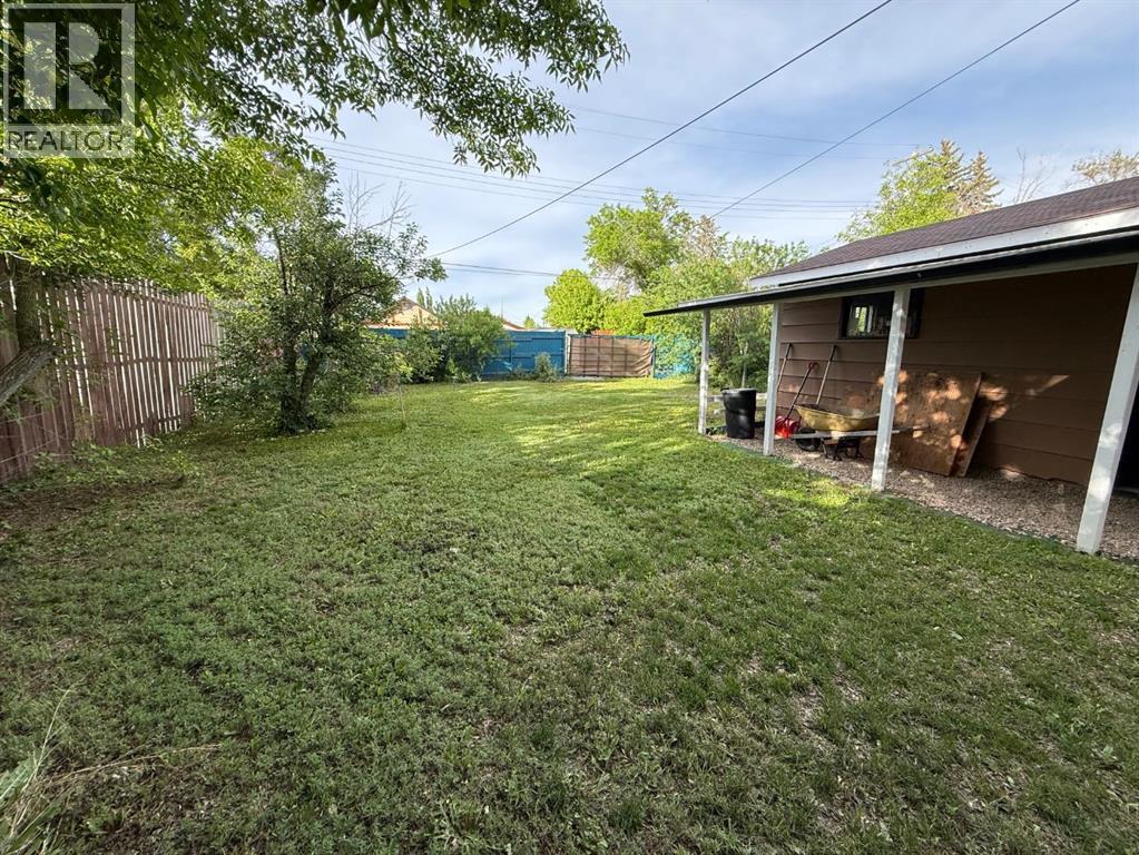 66 2 Avenue E - 24