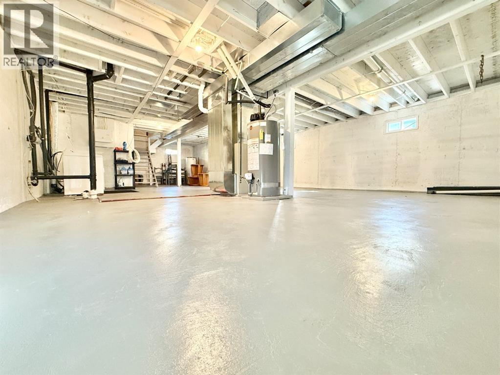 66 2 Avenue E - 20