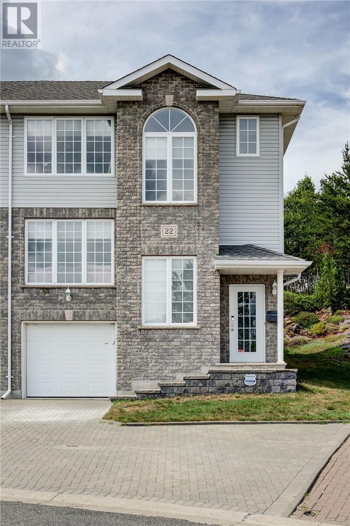 22 Palisade - Image 2