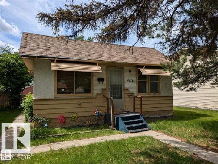 9514 154 ST NW - 1