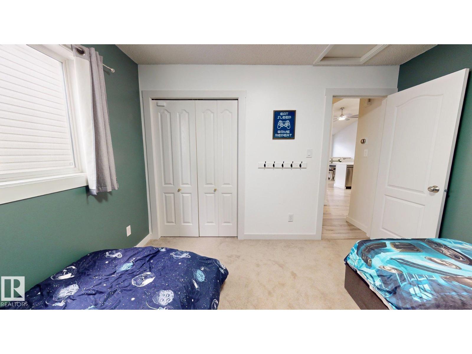 8821 8 AV SW - 13