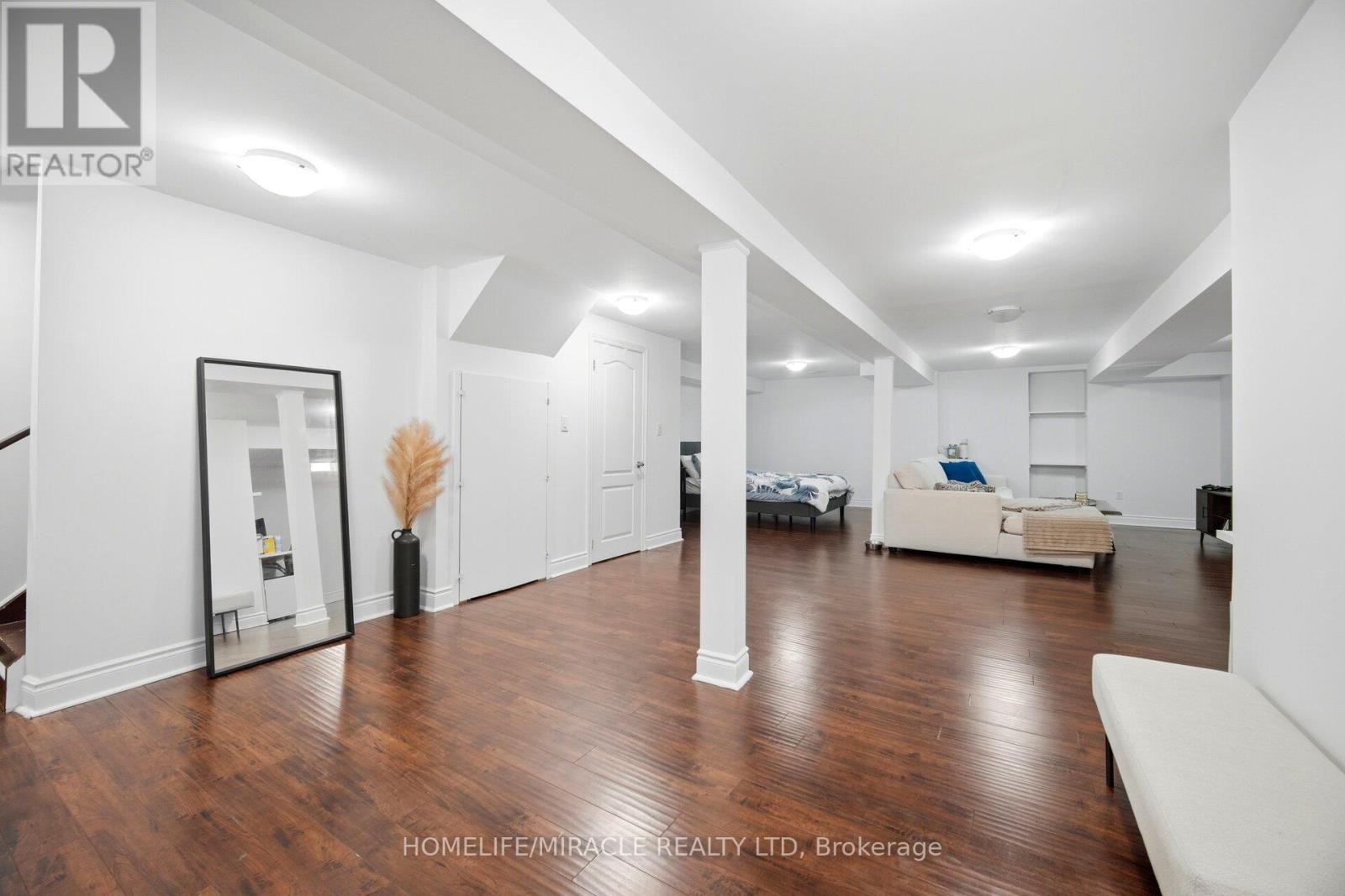 16 CAPISTRO STREET - 41