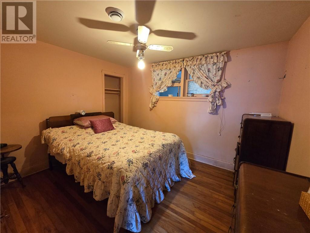 212 Second Avenue - Image 17