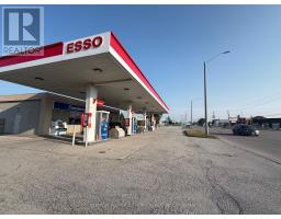 5300 Walker Road, Windsor, ON N0R1L0 Photo 6