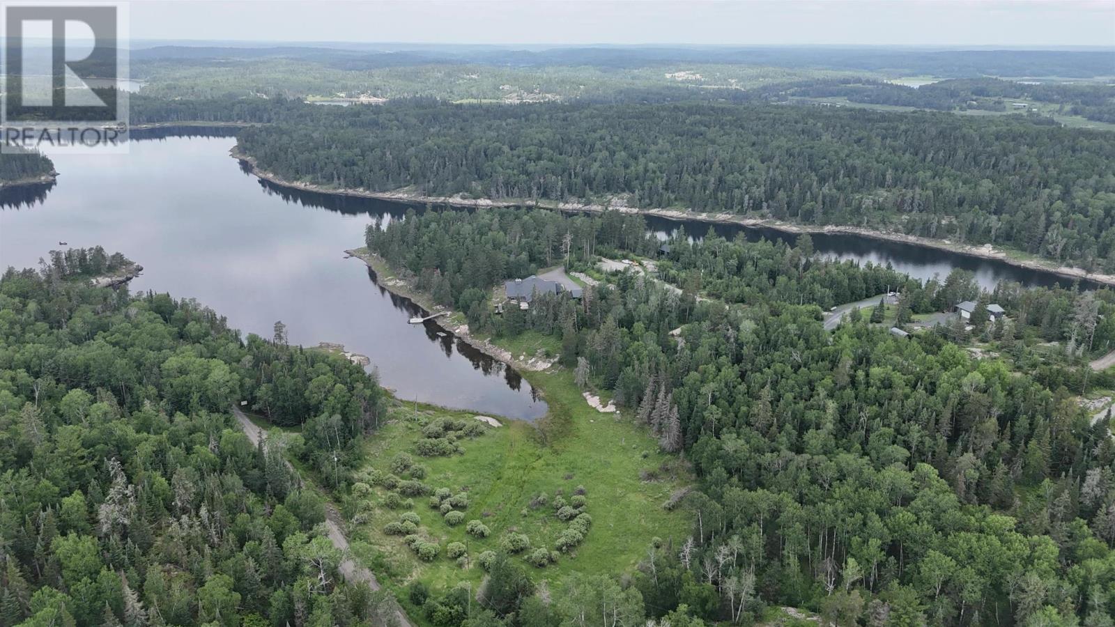 76 MIDDLE LAKE/WINNIPEG RIVER - Image 15