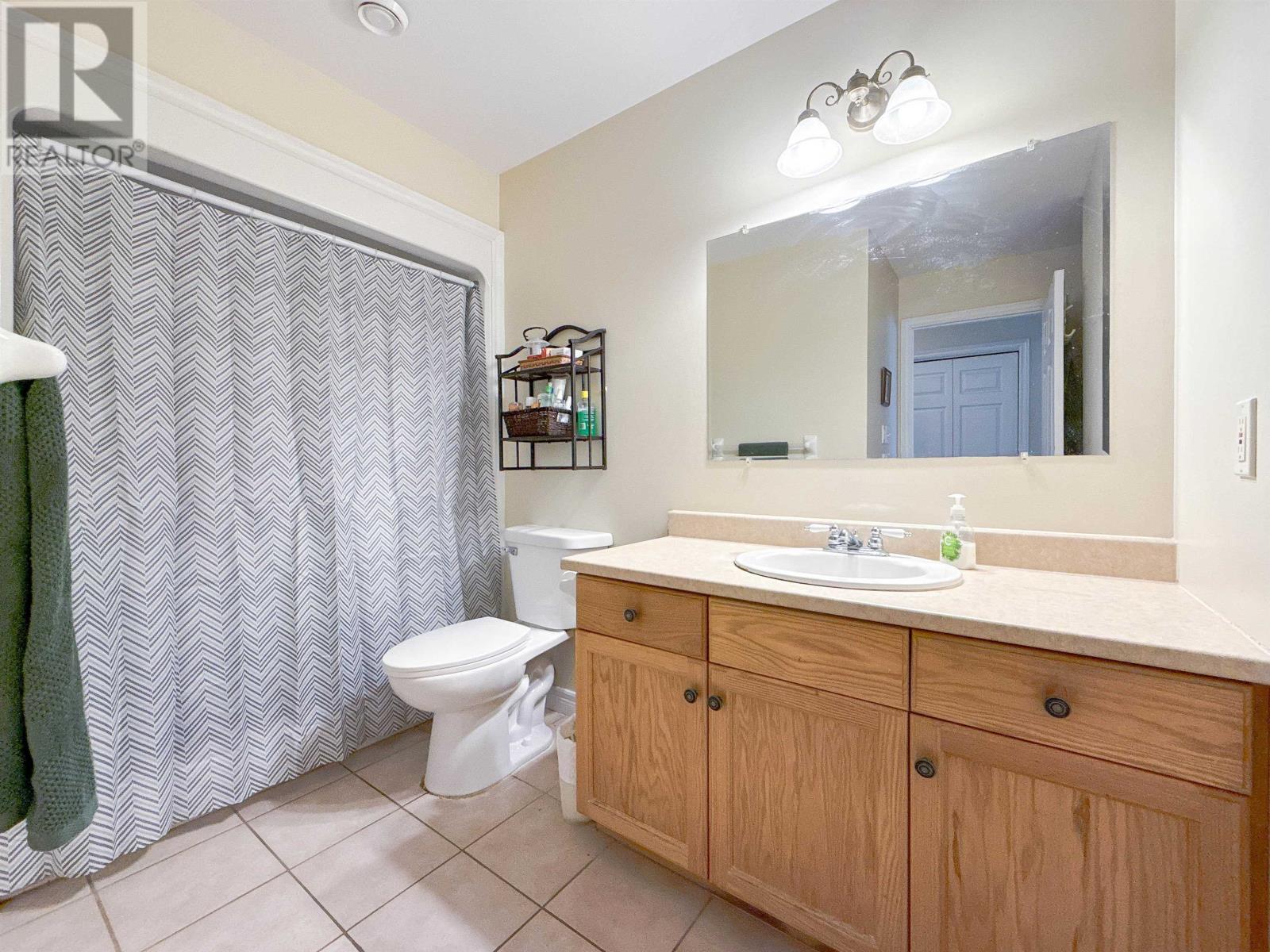 #18 33 Glen Stewart Drive - 11