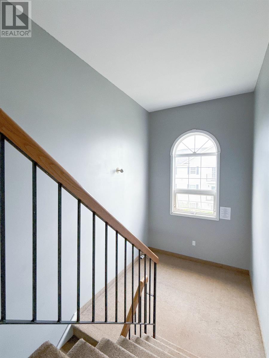 #18 33 Glen Stewart Drive - 15
