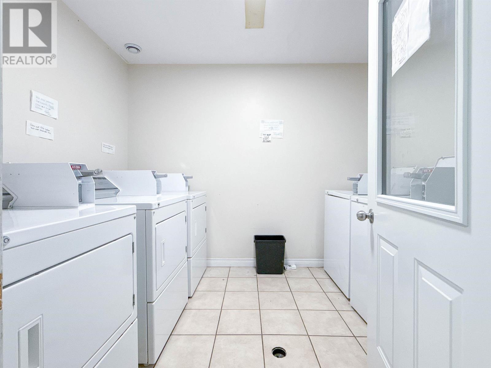 #18 33 Glen Stewart Drive - 17