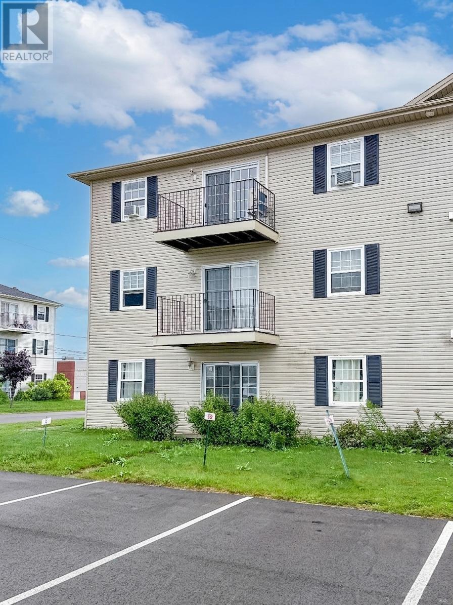 #18 33 Glen Stewart Drive - 19