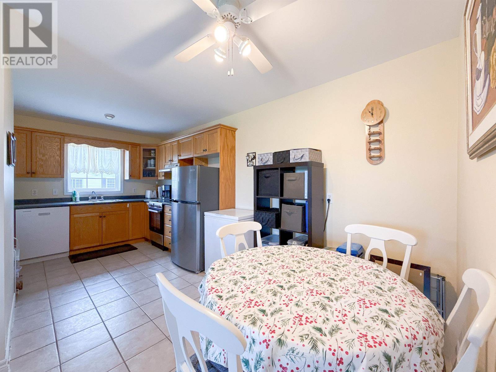 #18 33 Glen Stewart Drive - 6