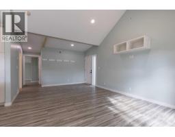 444 20 Street N - photo 7