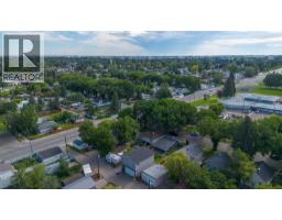 444 20 Street N - photo 42