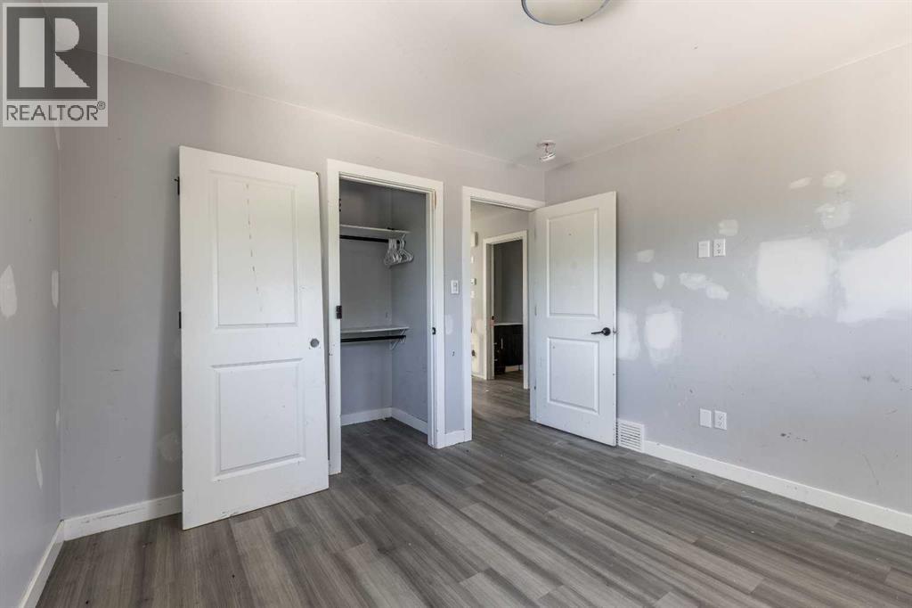 444 20 Street N - 24