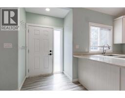 444 20 Street N - photo 5