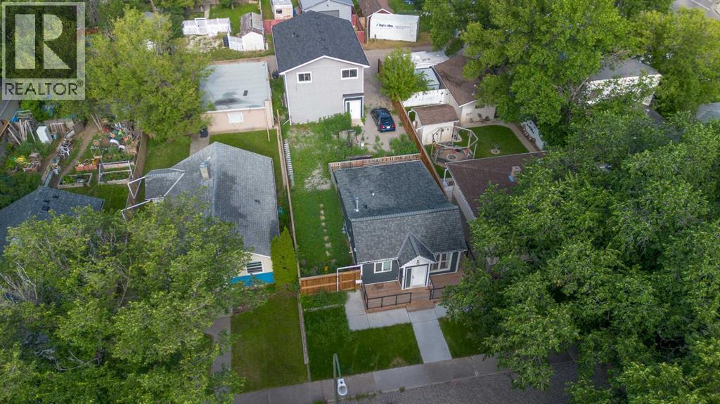 444 20 Street N - 36