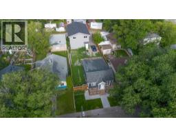 444 20 Street N - photo 36