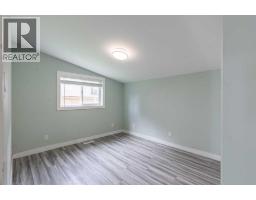 444 20 Street N - photo 14