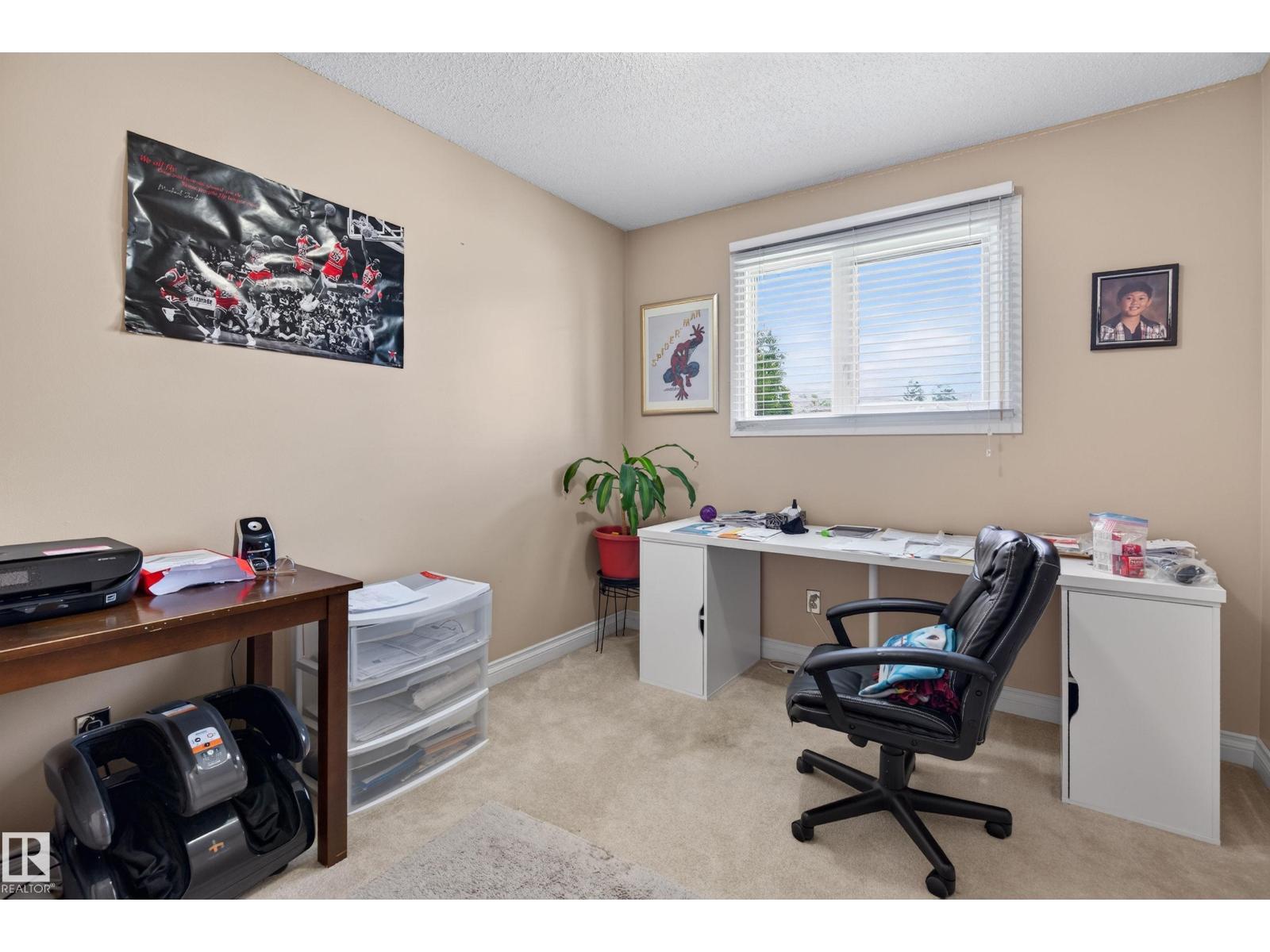 18509 92A AV NW - 16