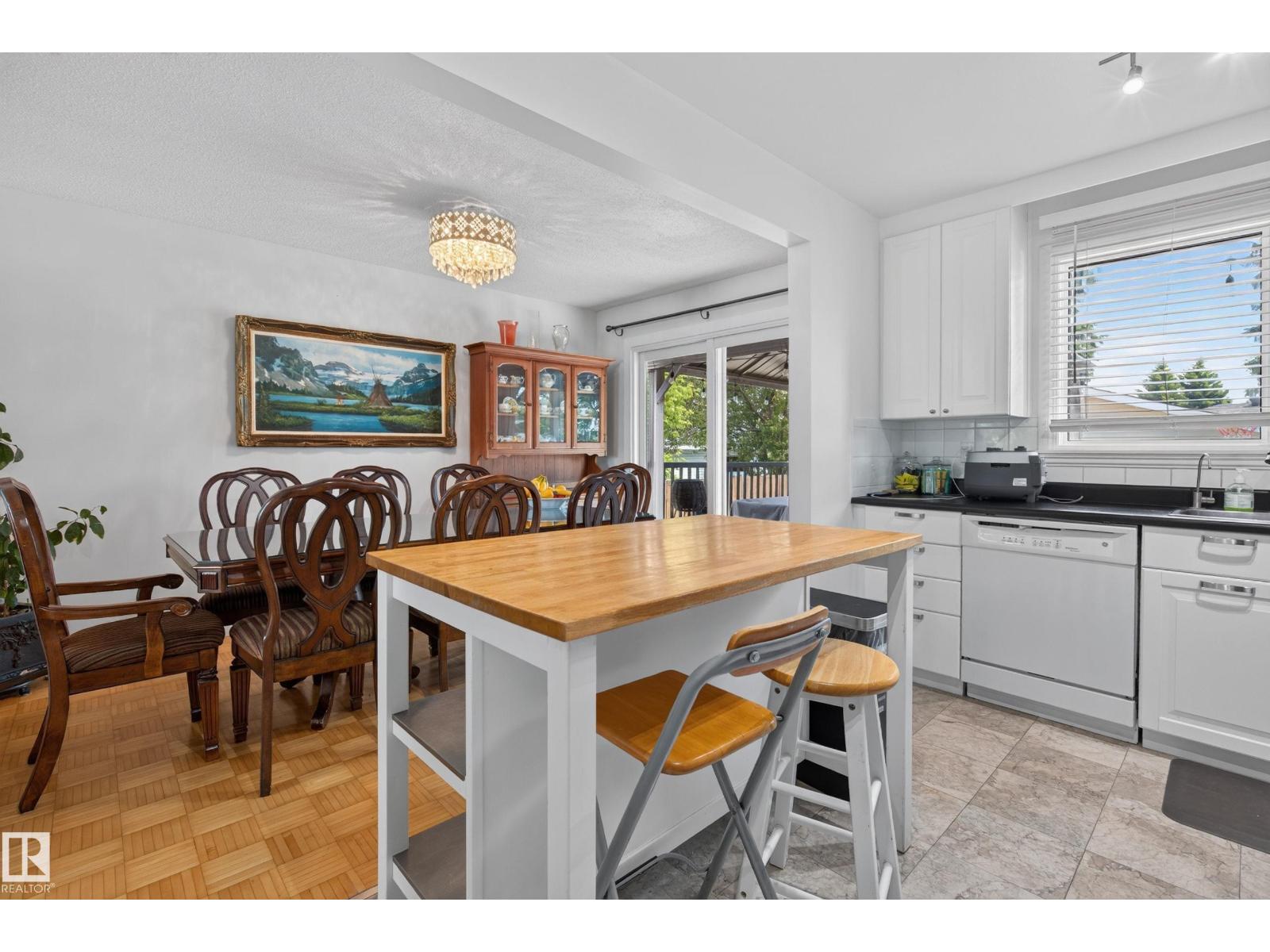 18509 92A AV NW - 13