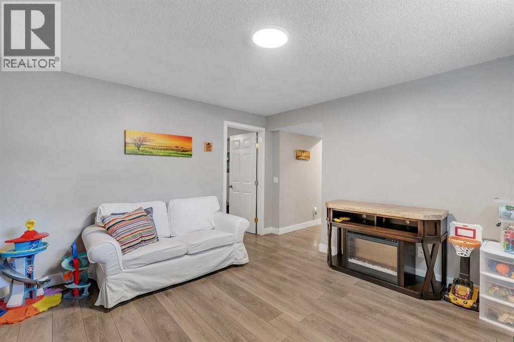 480 Douglas Glen Point SE — photo 26