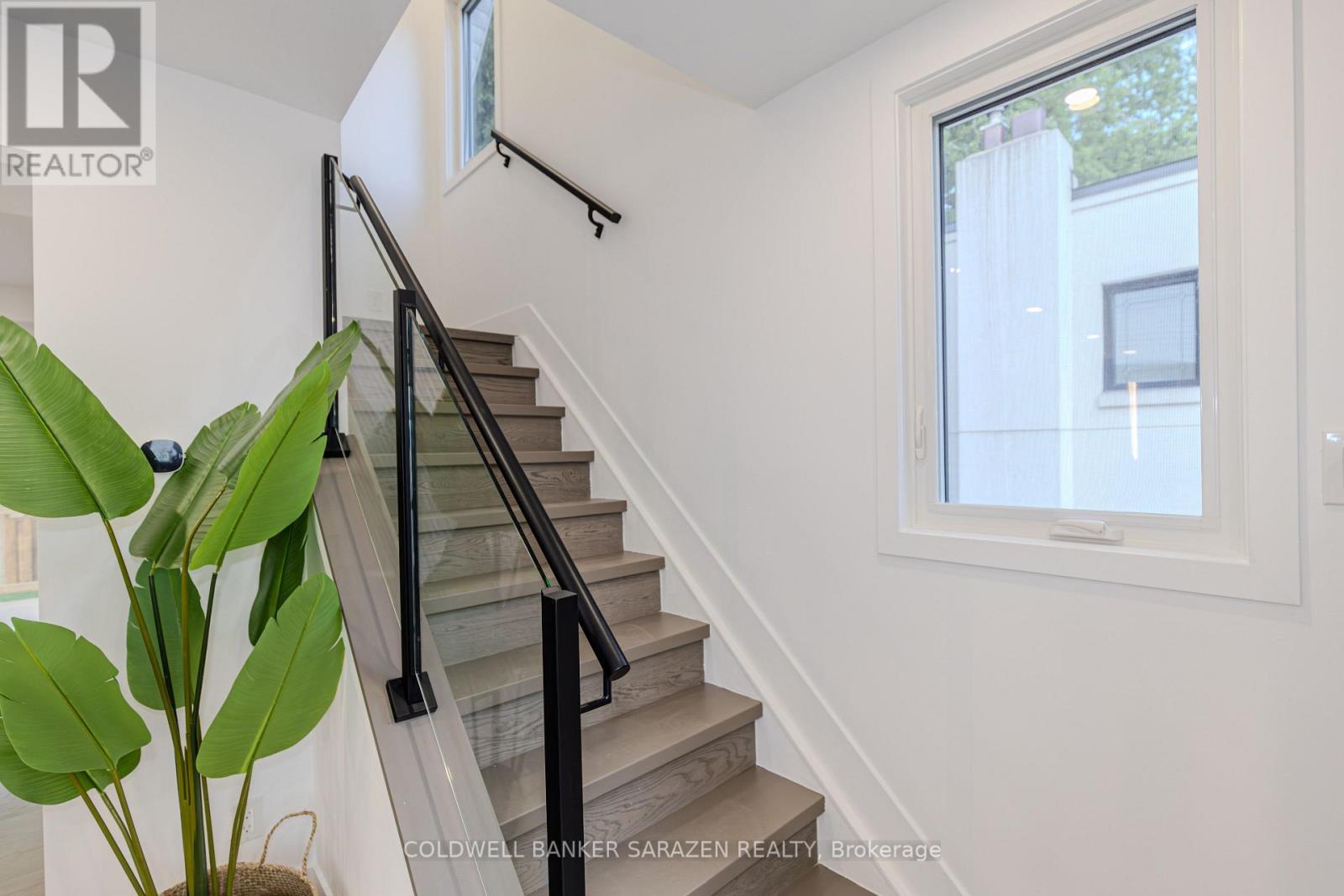 31 HARVARD AVENUE, Ottawa. Luxury613. By Peter Sagos - Image 22
