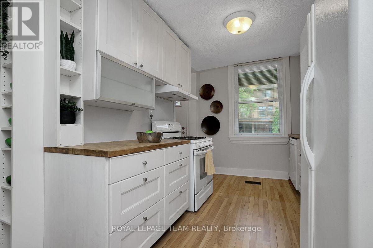 191 CATHCART STREET, Ottawa. Luxury613. By Peter Sagos - Image 10