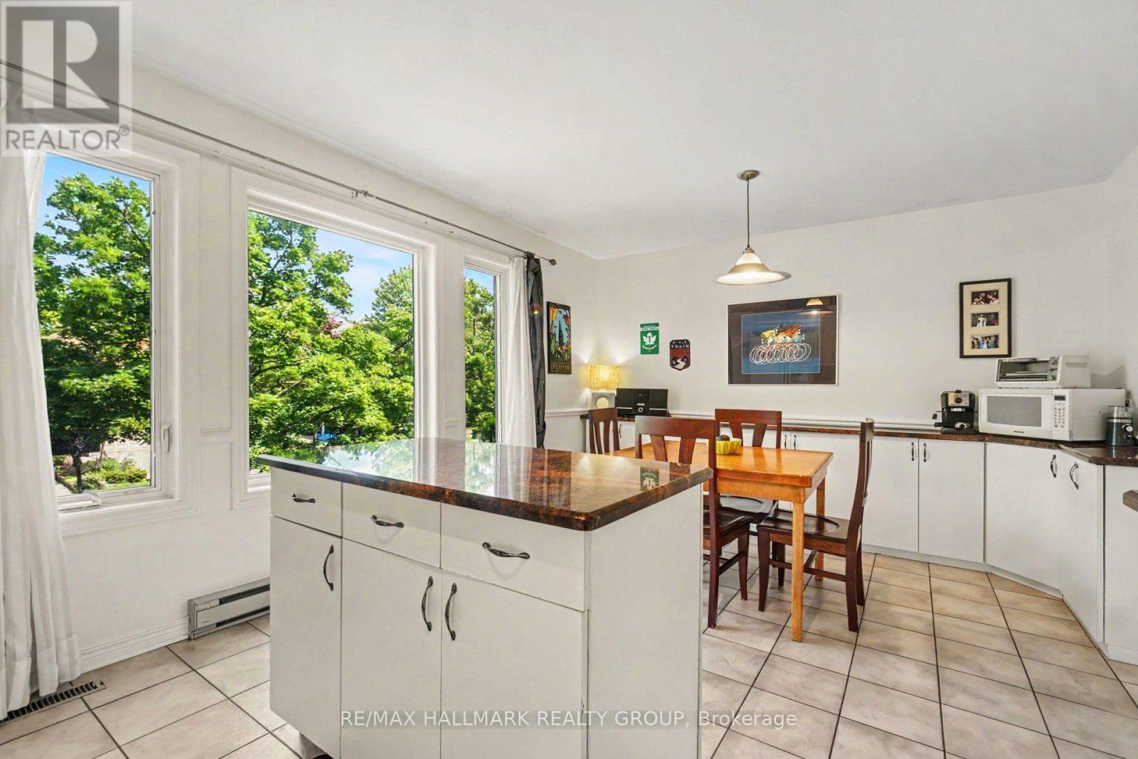 48 DUNBARTON COURT, Ottawa. Luxury613. By Peter Sagos - Image 15
