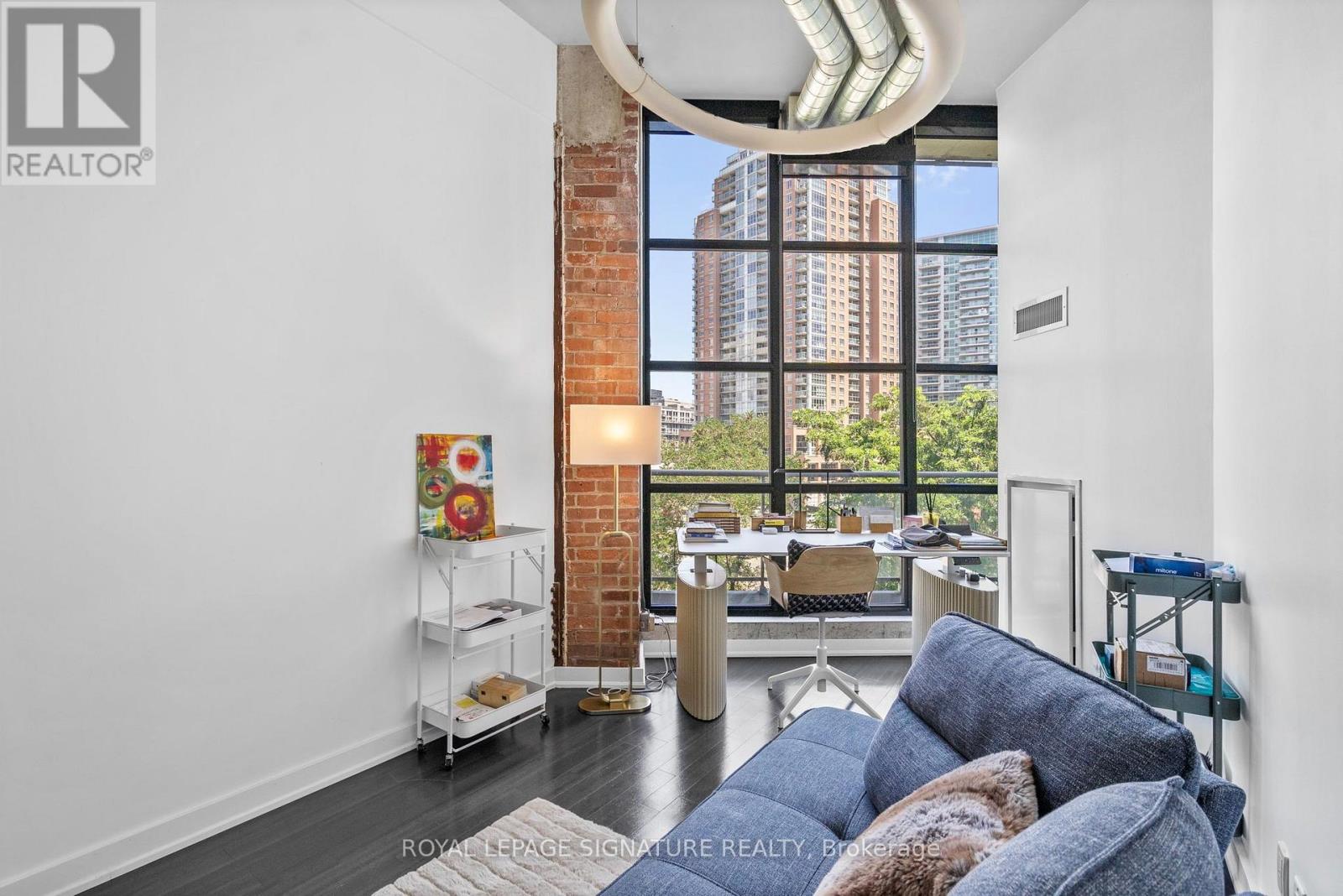 #411 43 HANNA AVENUE - Image 22