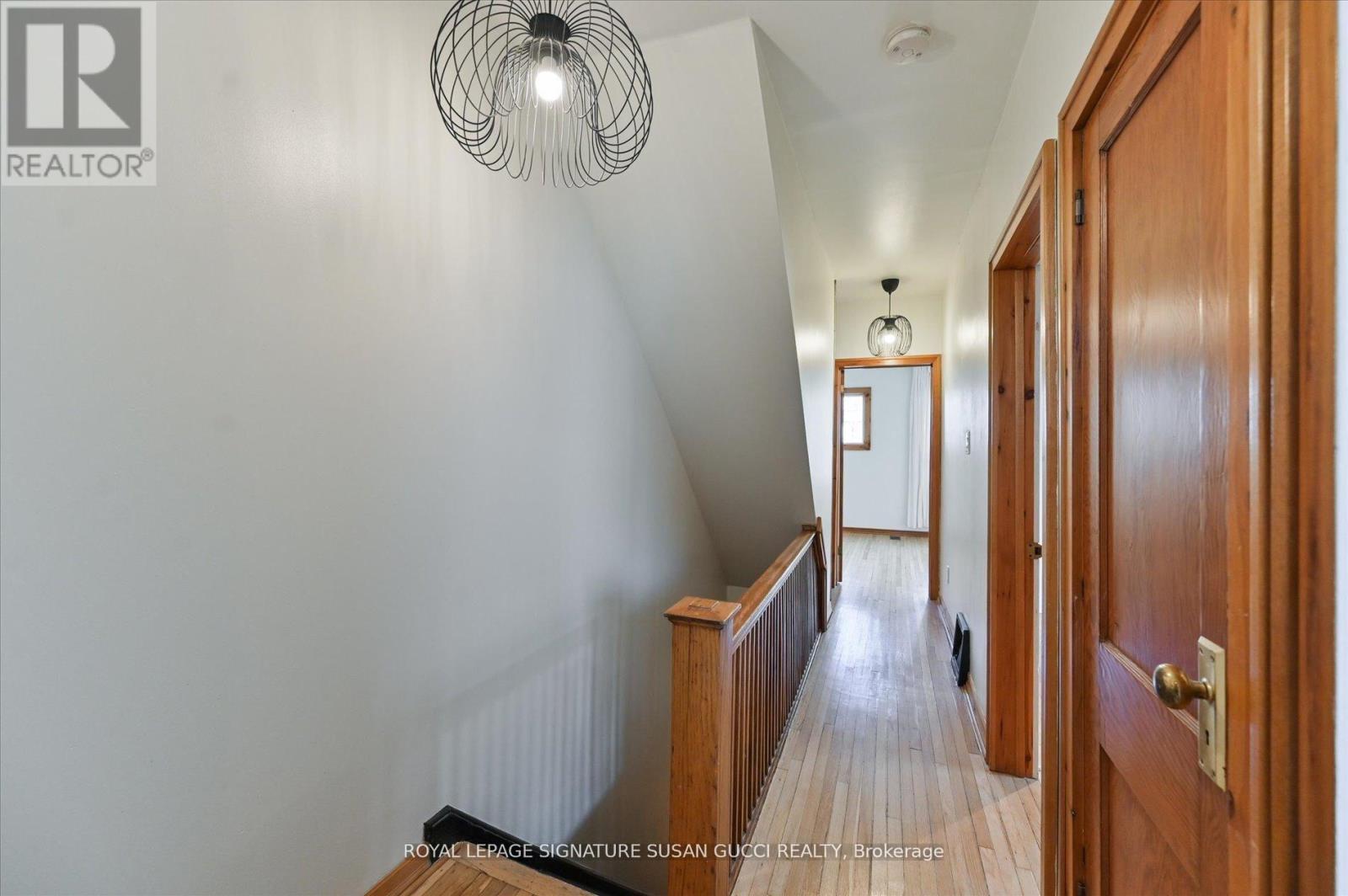 669 GREENWOOD AVENUE - 11